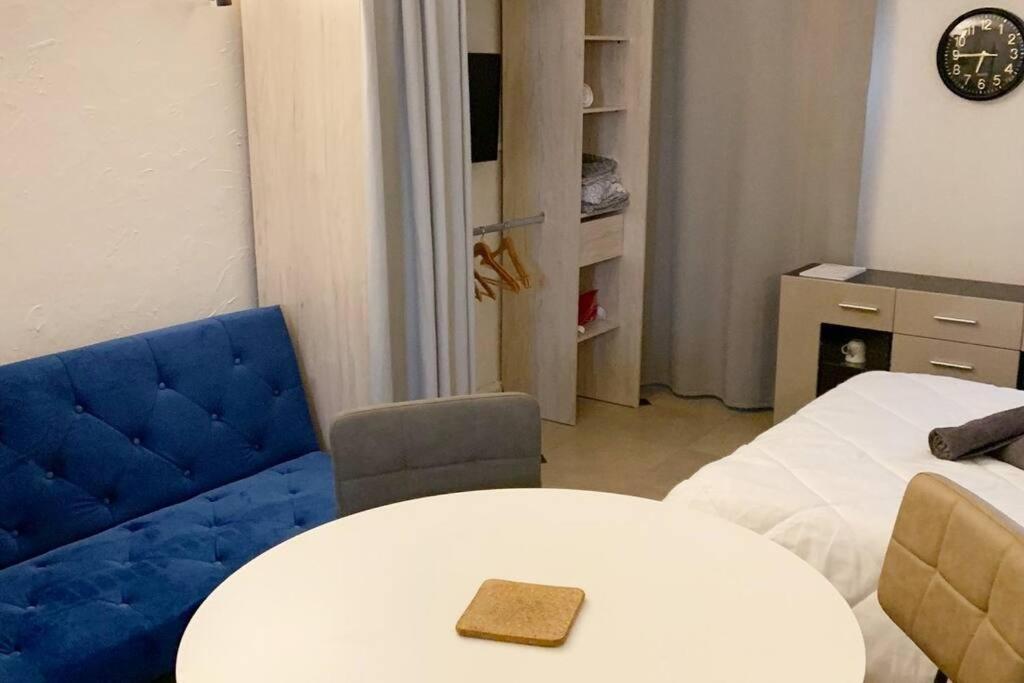 Paule - Studio Climatise Au 3Eme Place Pie 2Pers Avignon Exterior foto